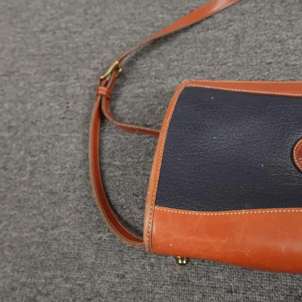 Dooney & Bourke vintage dooney